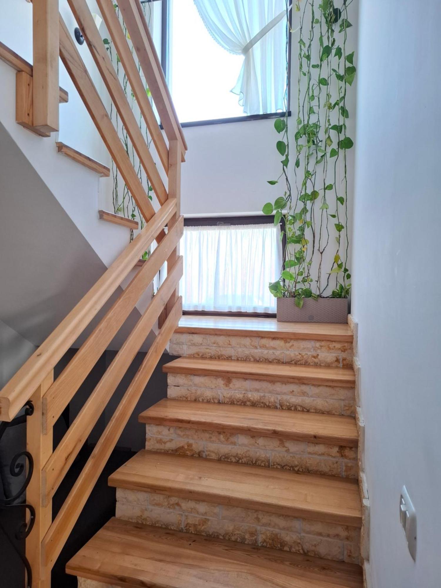 Dor De Casa Hotel Doljesti Ngoại thất bức ảnh